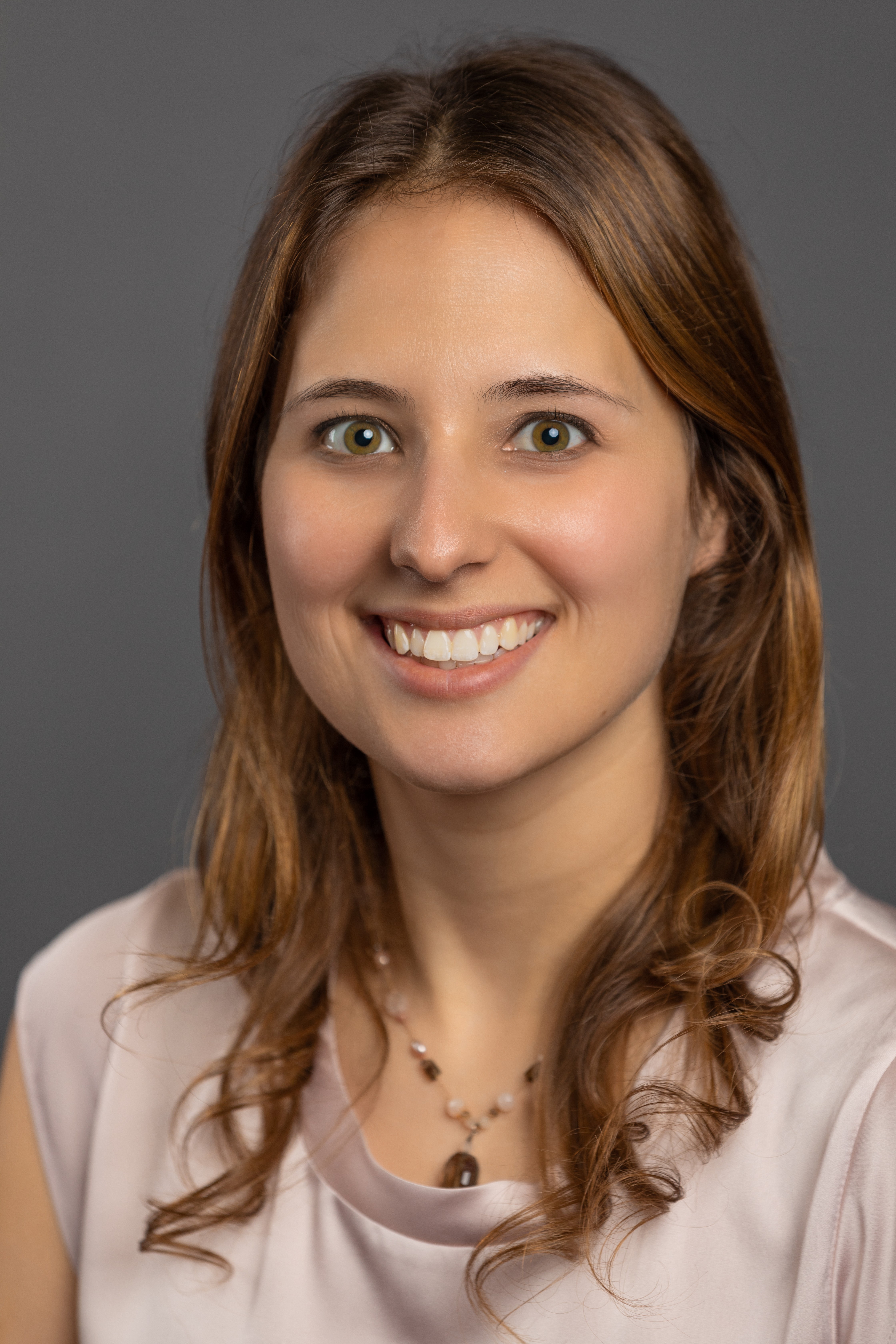 Dr. Nicole Behnke